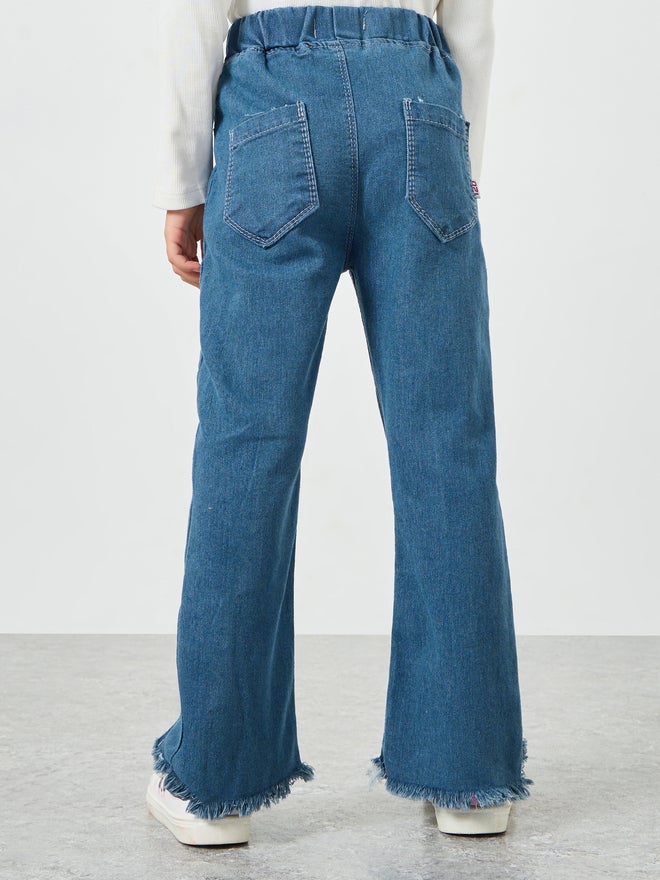 Styli Girls  Blue Flare Jeans with Slit Hem - Image 5