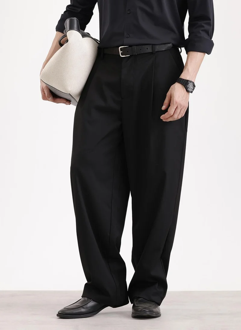 روجن Baggy Fit Pleated Trouser  | Black