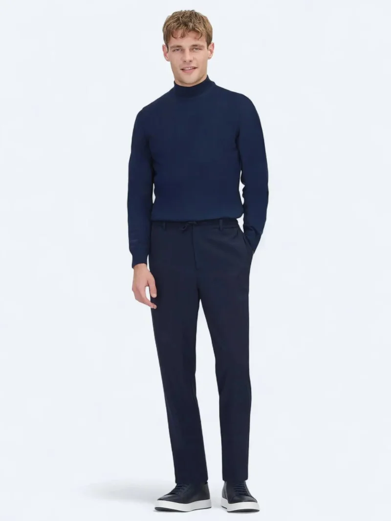 كيب بنطال رياضي كاجوال بلون كحلي منسوج بقصة مريحة