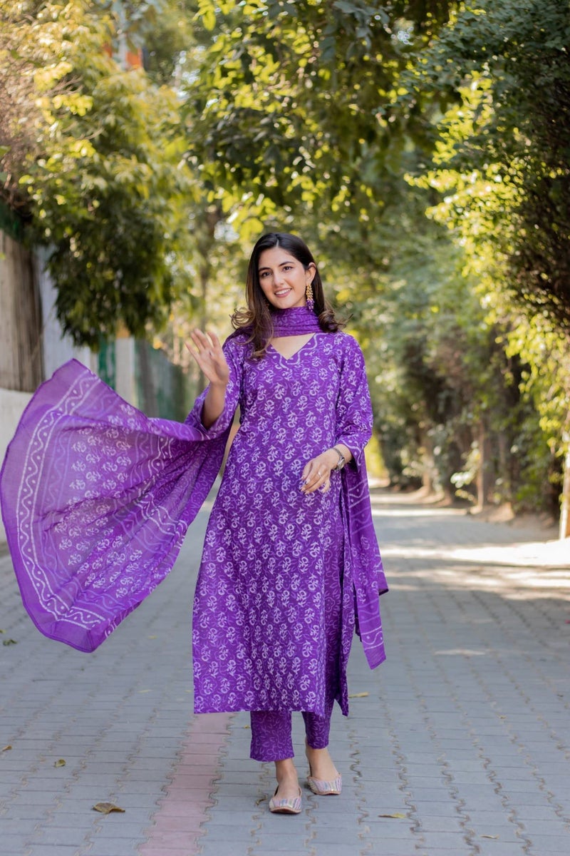 GoSriKi Women's Rayon Blend Printed Straight Kurta with Pant & Dupatta (Feedback-BEGANI-GS_S_Purple_Small) - Image 3