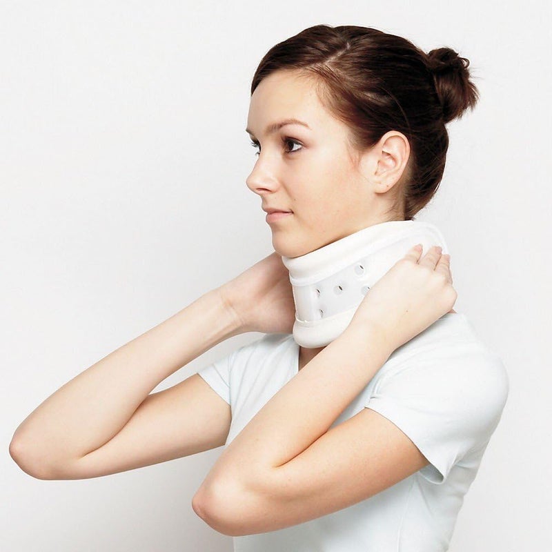 LP Support 905 Cervical Collar - Height Adjustable, White, Small - Image 4