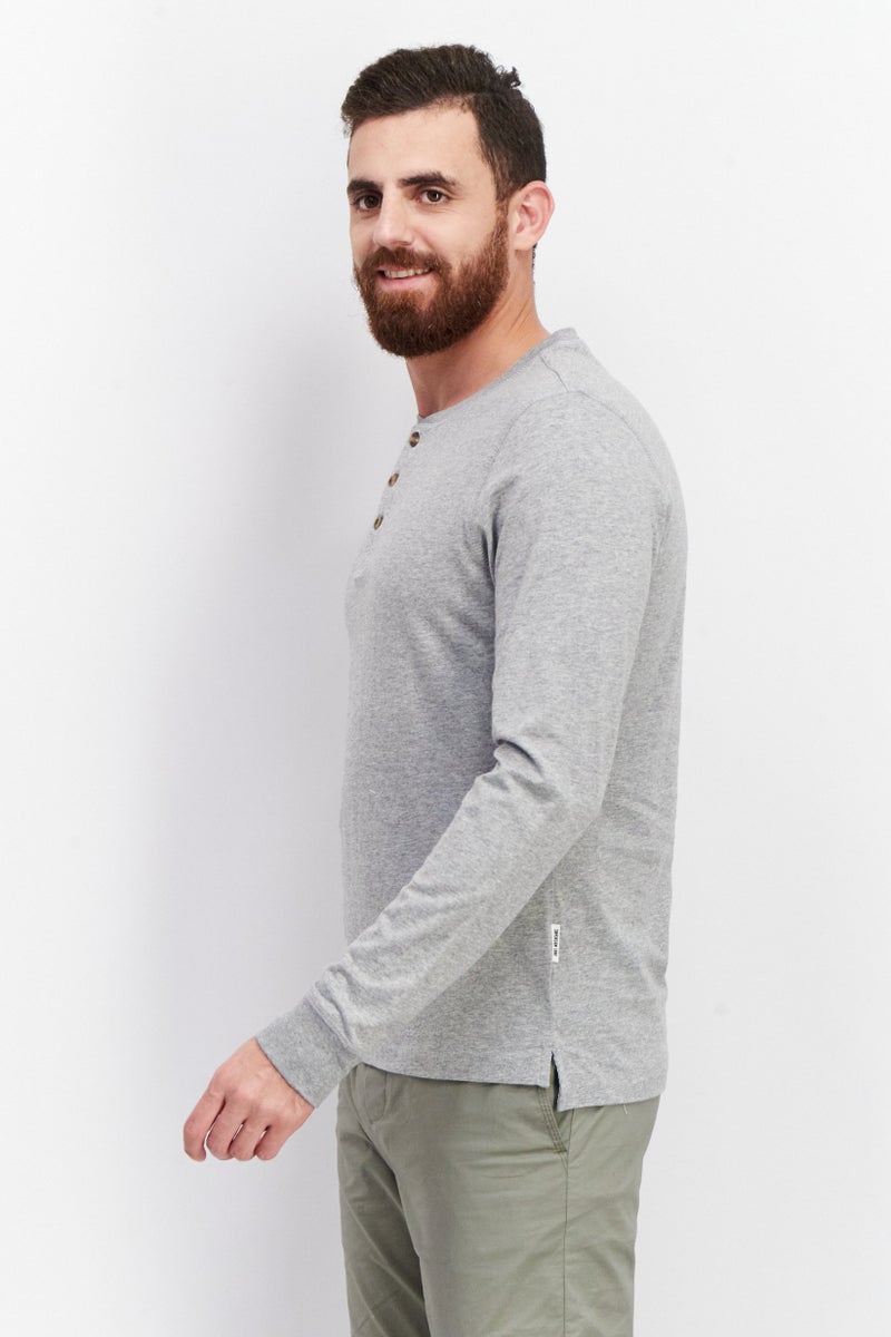 Sovereign Code Men Crew Neck Long Sleeves Heather T-Shirt, Light Grey - Image 4