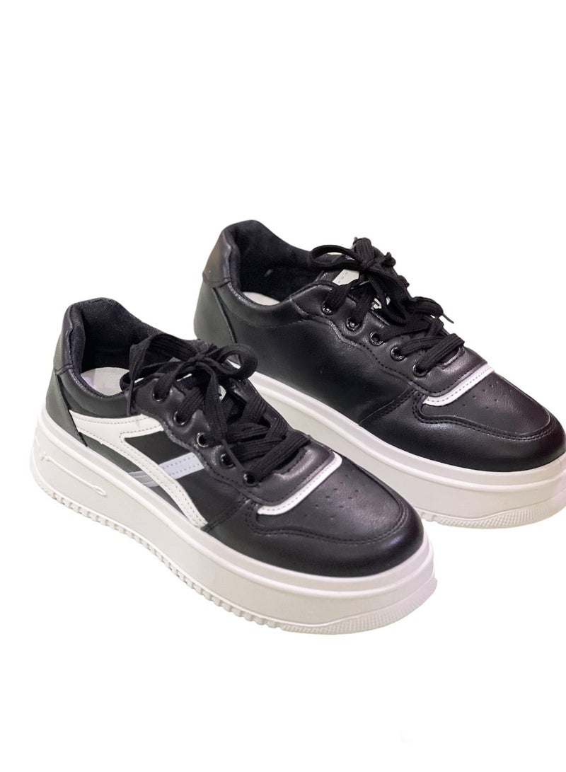 FASHION Lightweight Casual Shoes  - Image 2