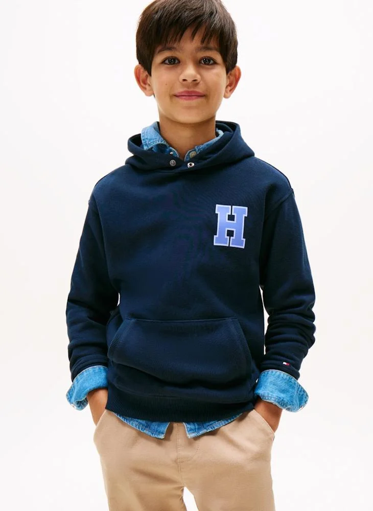 تومي هيلفيغر هودي متعدد الشعارات للأطفال
