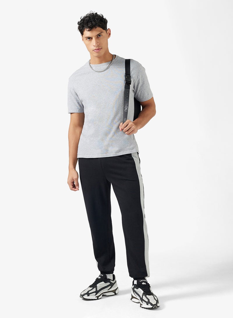 سفنتي فايف بيسيكس بنطلون رياضي واسع بخصر مطاطي وخط جانبي - Image 2