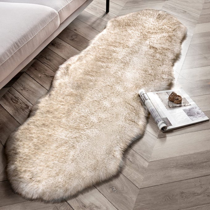 FAUX FUR RUG FLUFFY SOFT FAUX FOX FUR AREA RUGS FOR BEDROOM LIVINGROOM KIDS ROOM DECORSHAGGY FUR RUGS ANTISKID WHITE BROWN 2 X 6 FEET