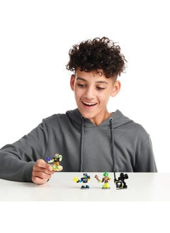 AKEDO Ultimate Arcade Warriors Warrior Collector 4 Pack 3 Mini Battling Action Figures: Strikeout Miss Slither & Deadbreath And One Hidden Mini Battling Action Figure!  - Image 4