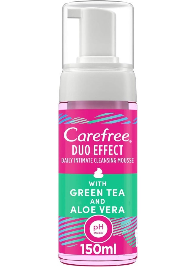 Carefree رغوة تنظيف المناطق الحساسة اليومية من كيرفري، تأثير مزدوج مع الشاي الأخضر والألوة فيرا، 150 مل - Image 1