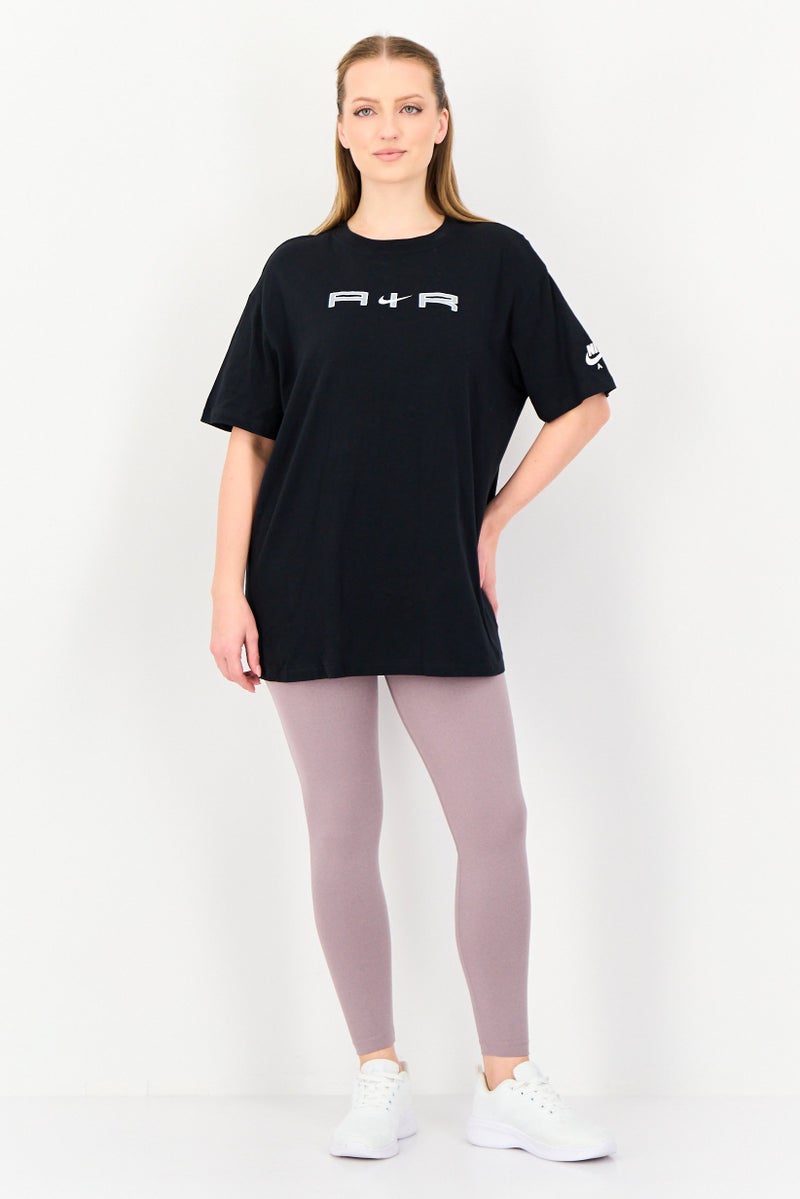 Nike تي شيرت تدريب قصير الأكمام بتصميم فضفاض للنساء من نايك × إير، أسود - Image 3