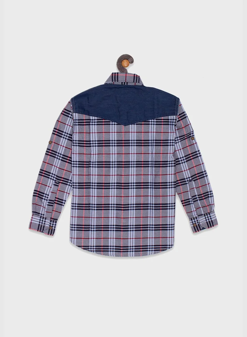 انستافاب قميص بطبعة مربعات