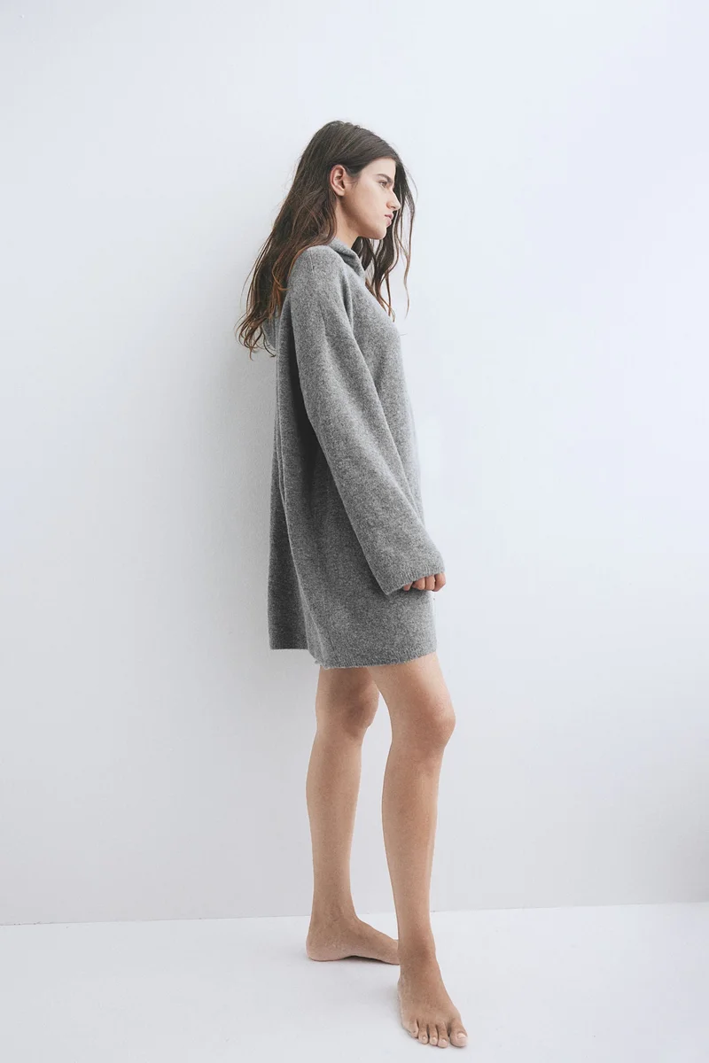 H&M Hooded Fine-Knit Dress