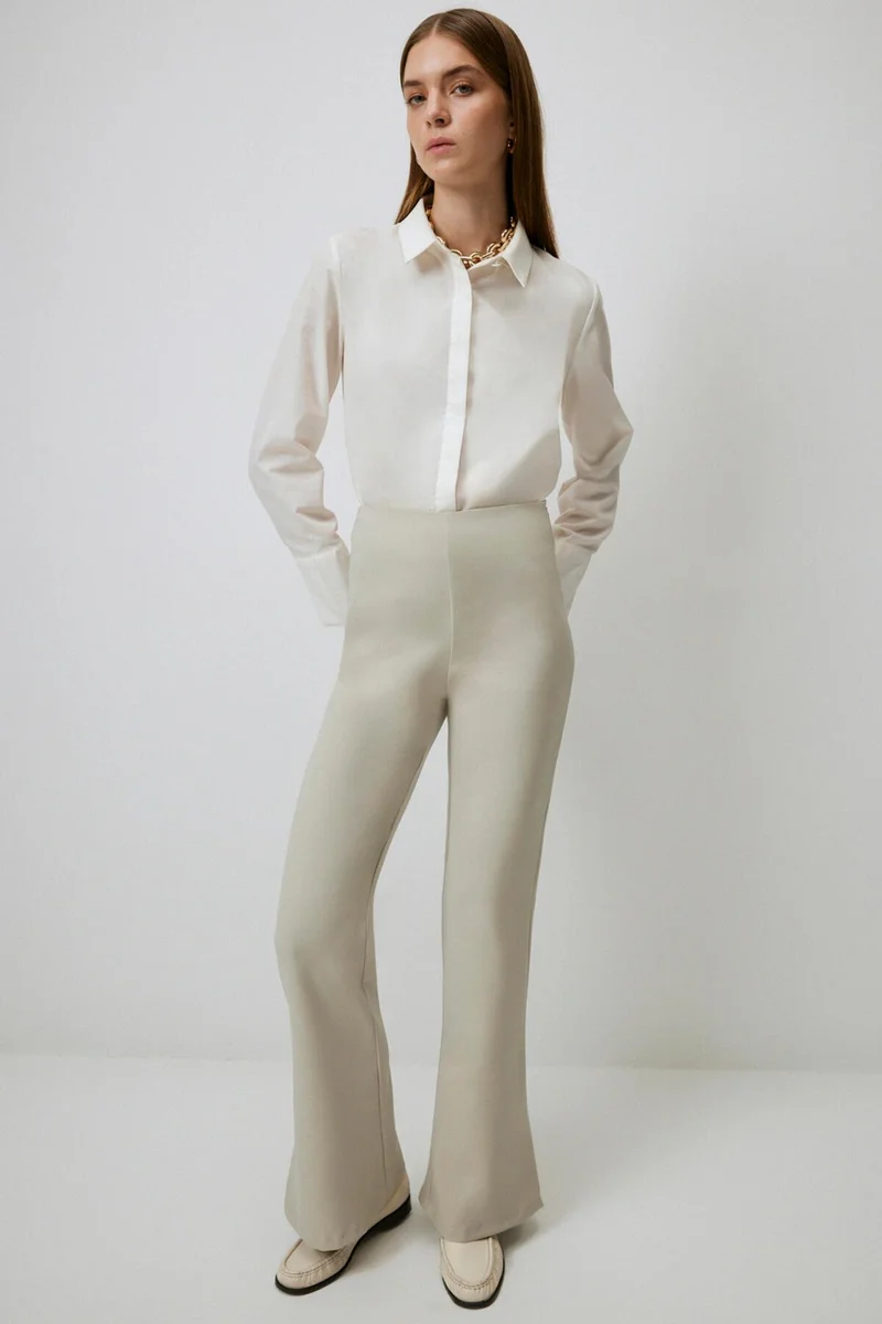توتشي Button Detailed Crepe Trousers
