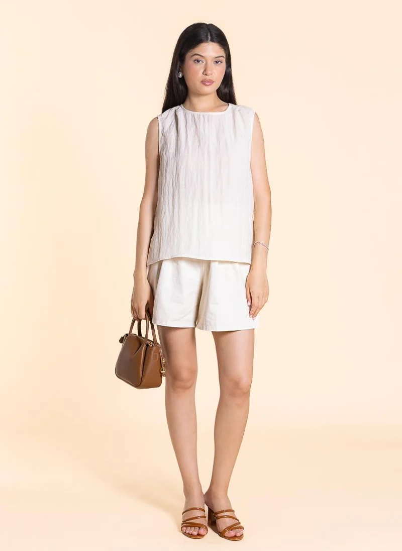 SHAPES COMFORT LIGHTWEIGHT DETAILED TOP