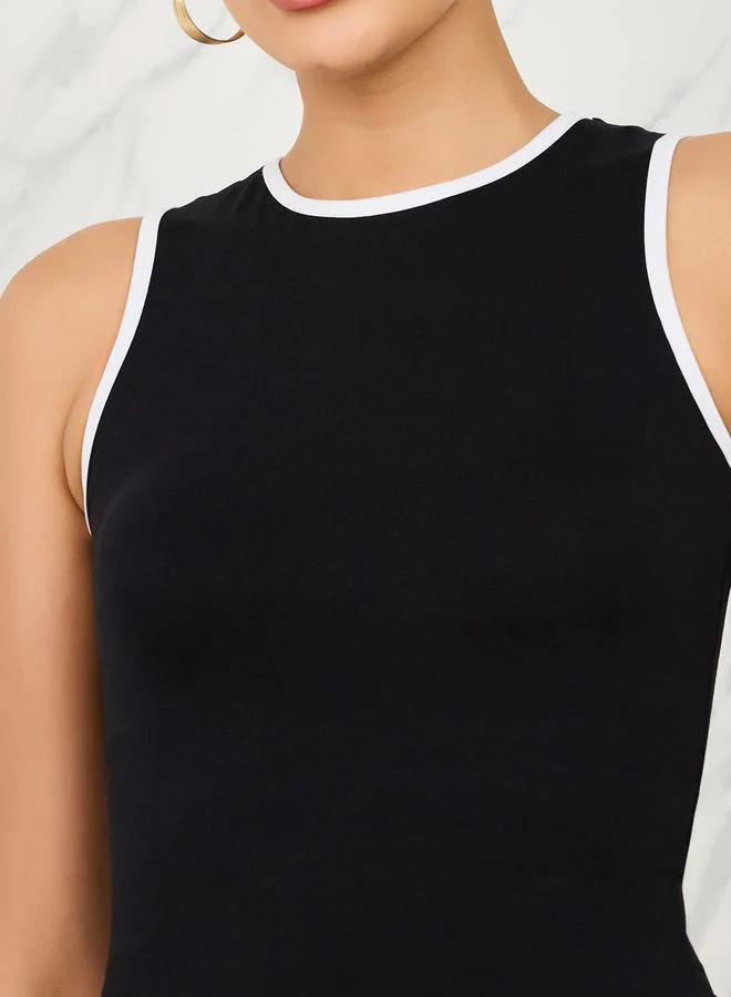ستايلي Fitted Contrast Trim Tank