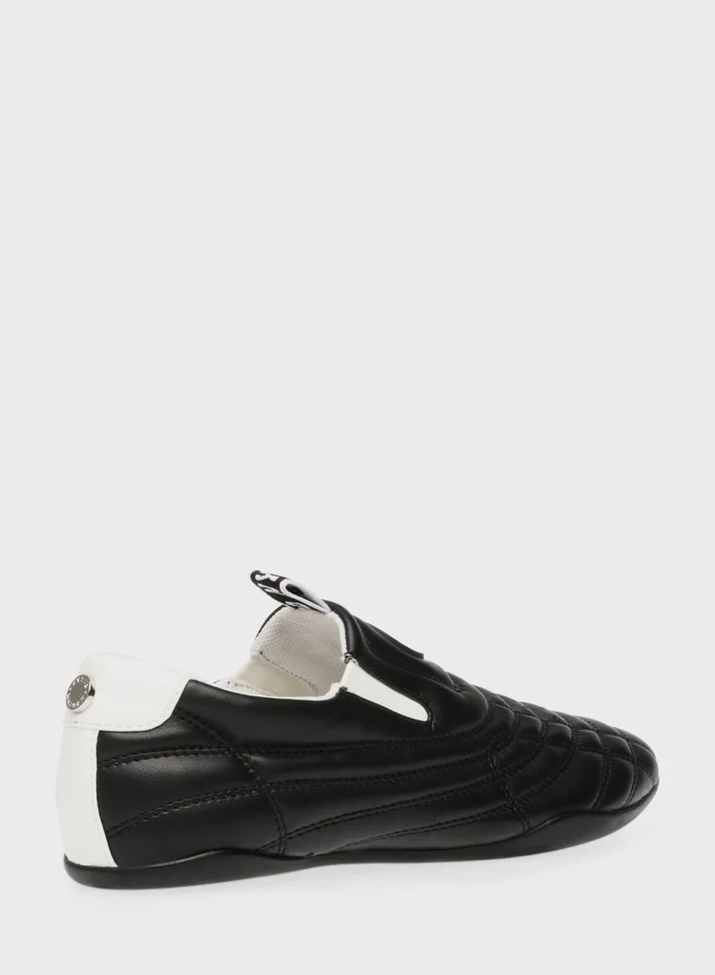 STEVE MADDEN Namaste Low-Top Sneakers