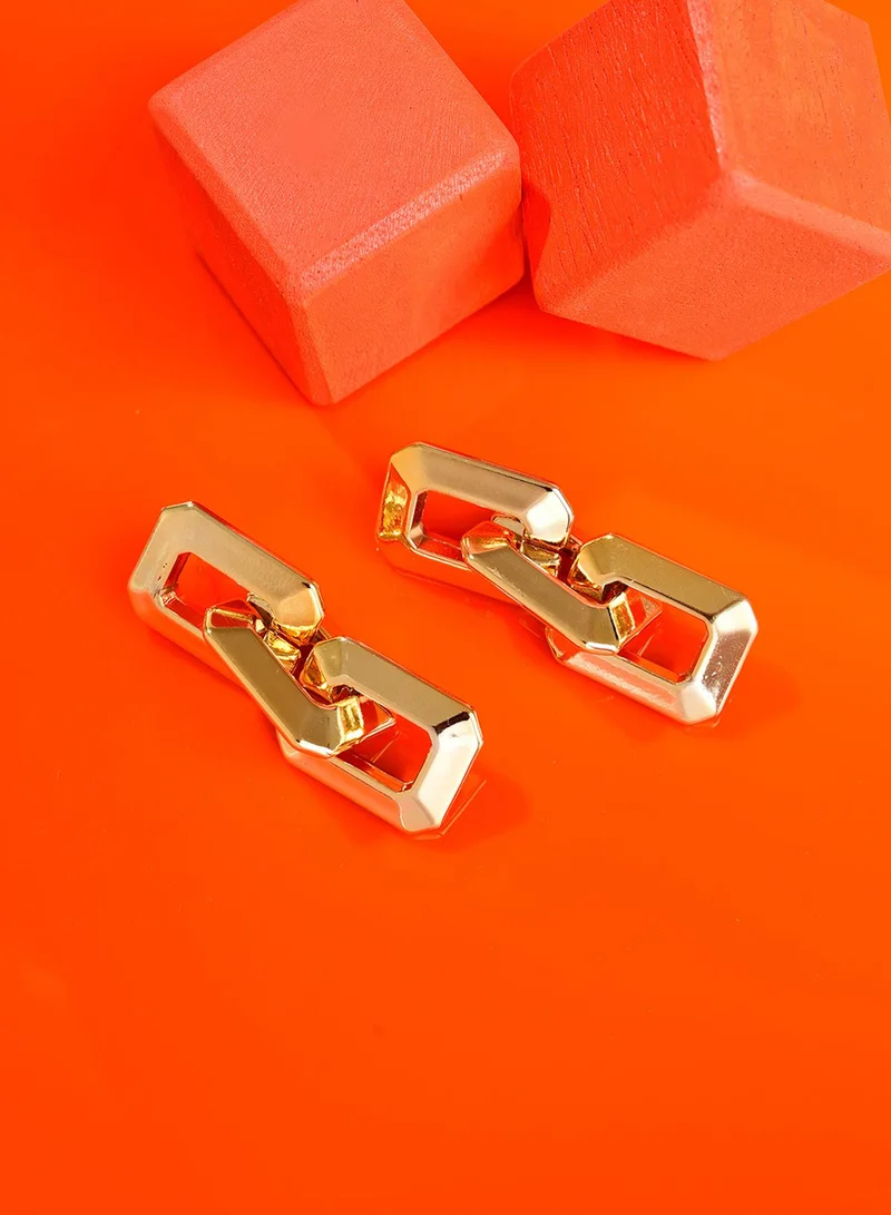 SOHI Contemporary Artificial Stud Earring Jewellery