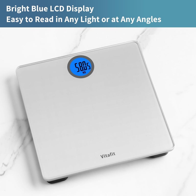 Vitafit ميزان حمام فيتافيت لقياس وزن الجسم بدقة عالية معتمد من مصنع ميزان احترافي منذ 2001 شاشة LCD وميزة الخطوة على الميزان مع 3 بطاريات AAA مرفقة 28st فضي - Image 4