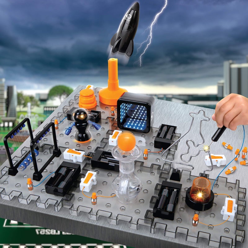 Discovery #MINDBLOWN Action Circuitry Electronic Experiment STEM Set, Build-it-Yourself Engineering Toy Kit, Explore the Science of Lights, Sounds & Motion, 6 Experiments, Great Gift for Kids Ages 8 + - Image 4