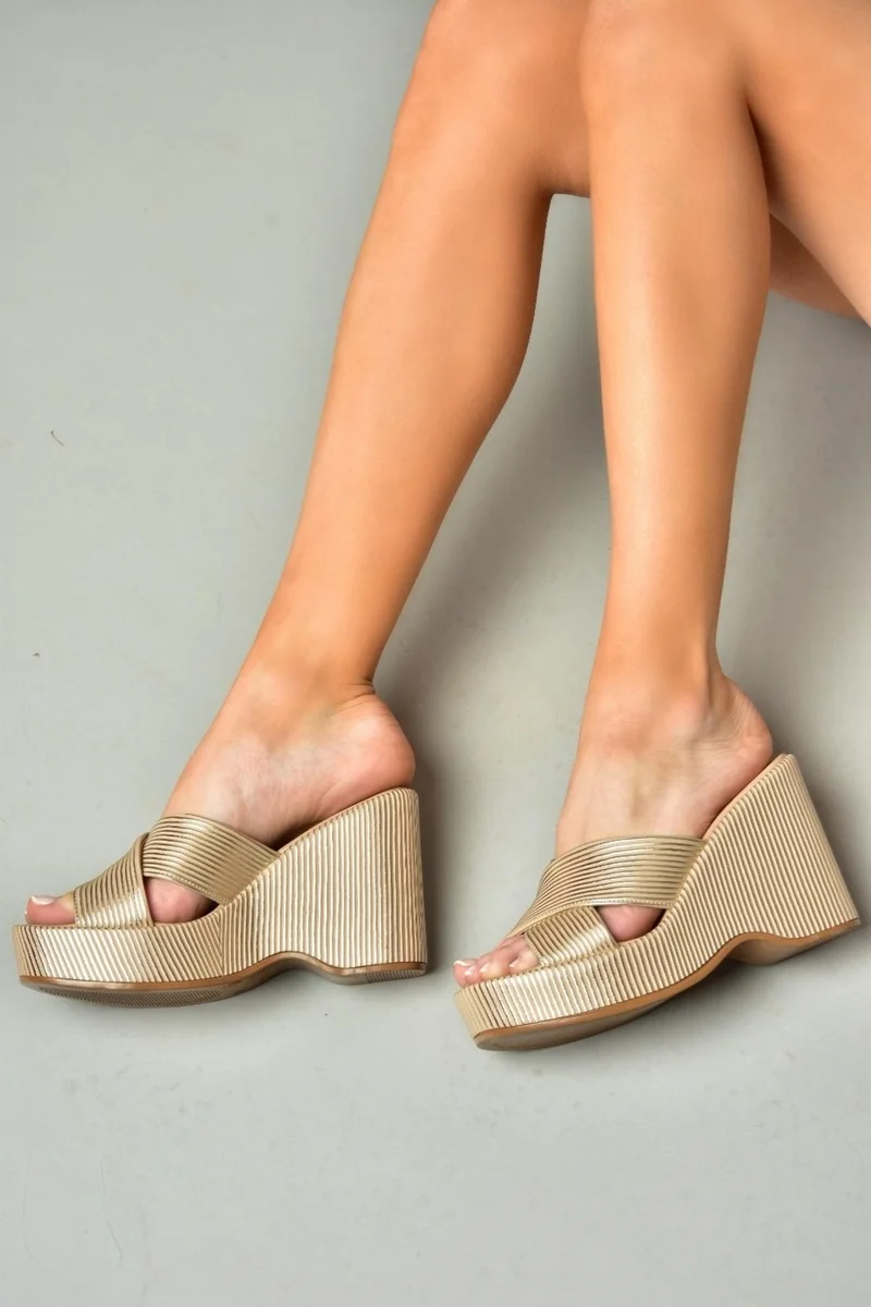فوكس شوز S250101409 Gold Filled Sole Women's Slippers