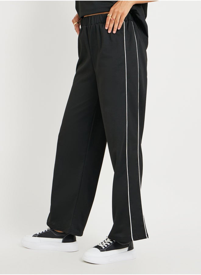 Take Two Take Two Solid Short Sleeve T-Shirt and Contrast Trim Pants Co-Ords  - Image 5