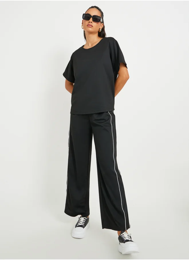 Take Two Take Two Solid Short Sleeve T-Shirt and Contrast Trim Pants Co-Ords