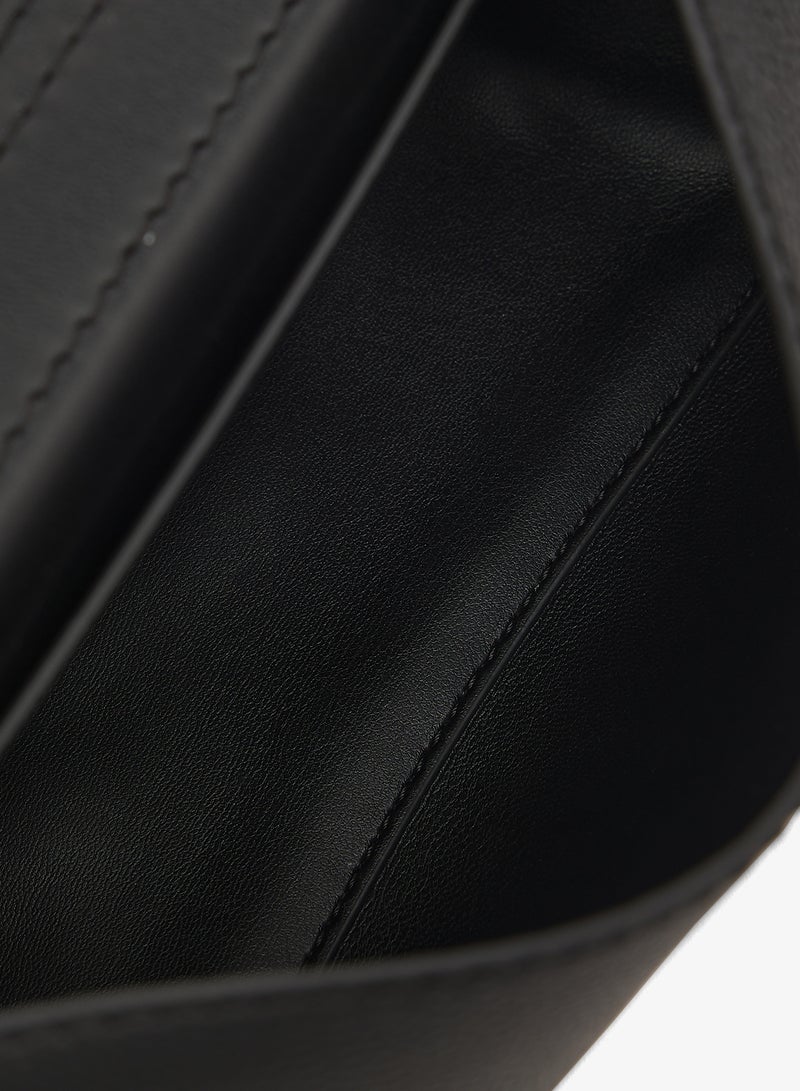 DKNY Casual Nicole Crossbody - Image 4