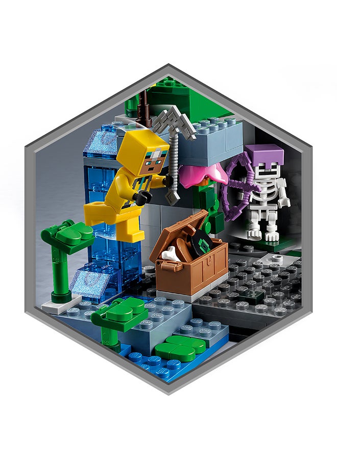 Minecraft The Skeleton Dungeon 21189 Building Kit; Fun Toy With Classic Action, Including Spawning, Fighting And Cave Exploring; Birthday, Christmas Or Any-Day Gift For Gamers And Kids Aged 8+ (364 Pieces)