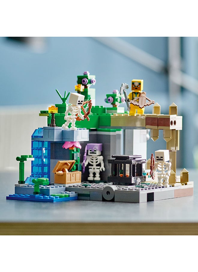 Minecraft The Skeleton Dungeon 21189 Building Kit; Fun Toy With Classic Action, Including Spawning, Fighting And Cave Exploring; Birthday, Christmas Or Any-Day Gift For Gamers And Kids Aged 8+ (364 Pieces)