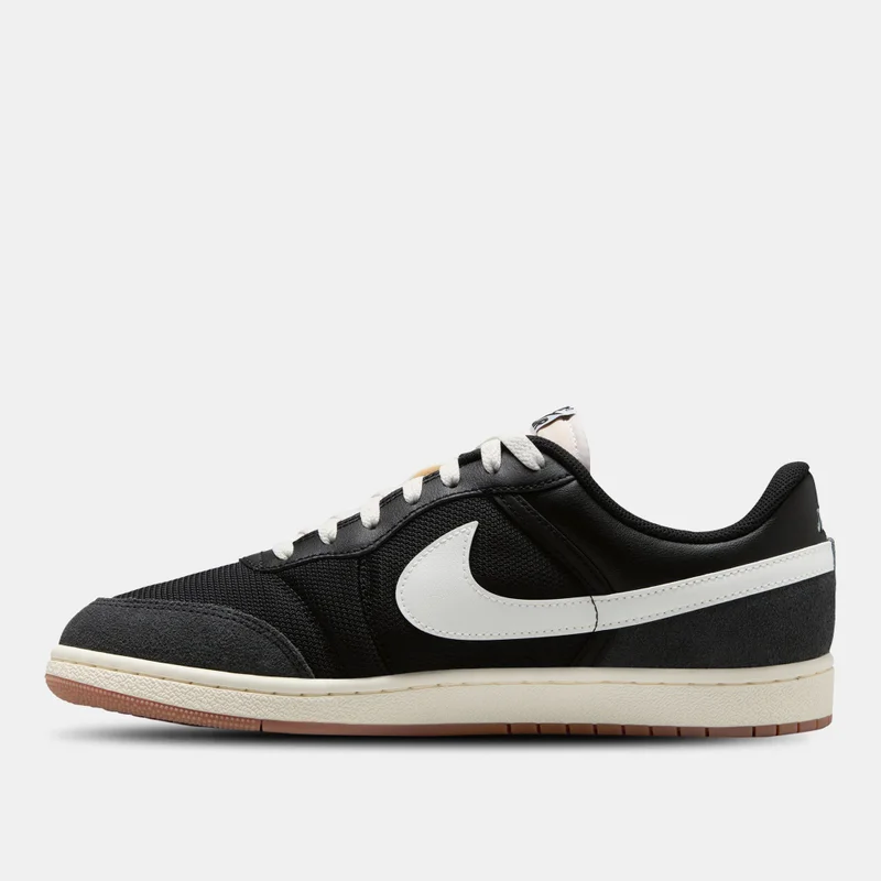 Jordan Black Men's Air Jordan Skyline Low Shoes for Men | Best Price UAE