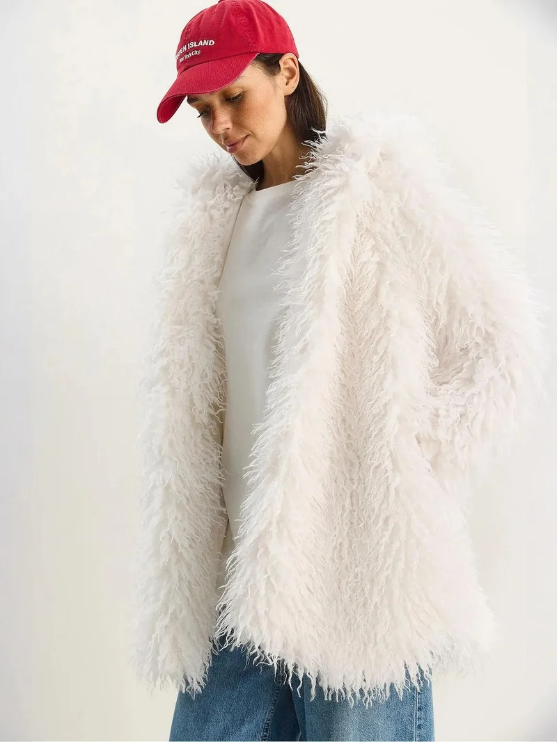 بيانكو لوتشي جاكيت فرو صناعي بغطاء رأس من لوكسي