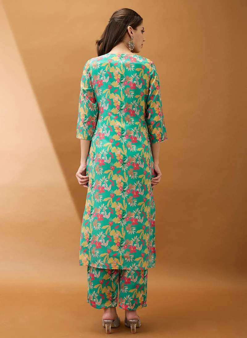 globus Globus Women Green Floral Printed V-Neck Gotta Lace Straight Kurta With Pant Set