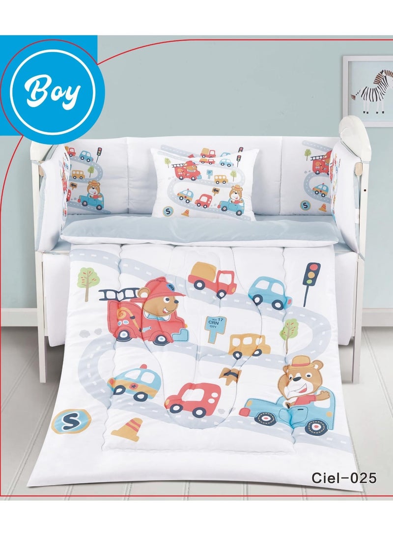 مفرش حاجز اطفال طقم مكون من 5 قطع مقاس-لحاف حشوة ثابتة مقاس ( 90×145) سم الشرشف  مقاس ( 110 ×160) سم كيس مخدة مقاس ( 45×35) سم حاجز للطفل مقاس ( 33×130) سم حاجز للطفل مقاس ( 33×300) سم