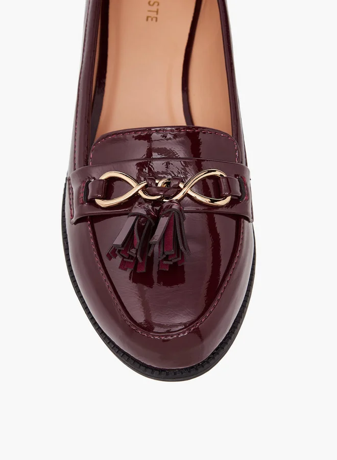 سيليست Women's Tassel Accent Slip-On Loafers
