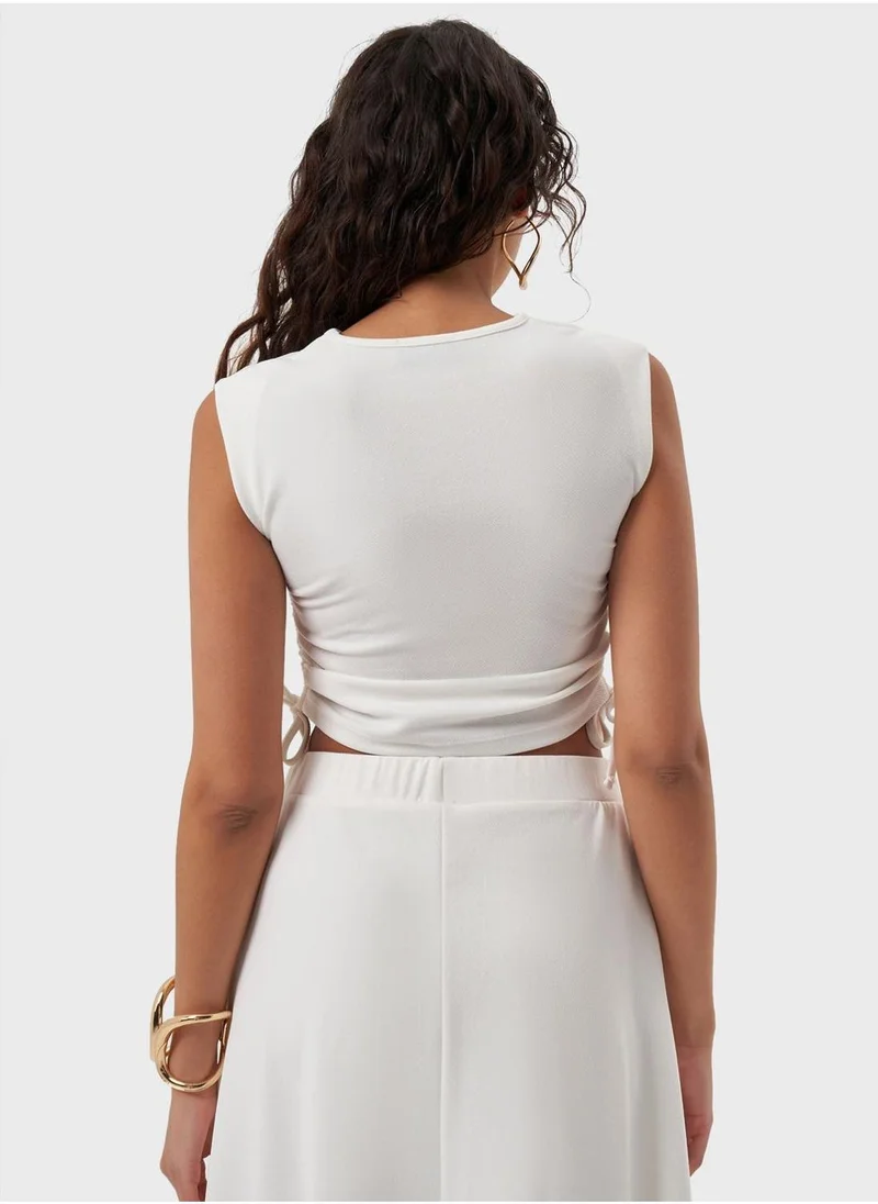 MIZALLE Side Strapped Detailed Top