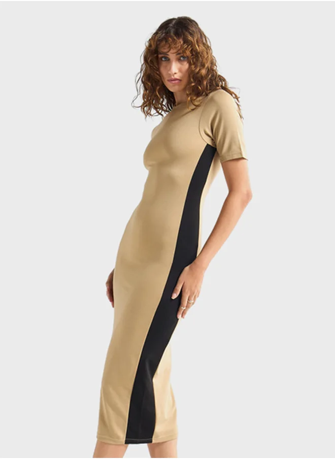 FAV Panelled Crew Neck Bodycon Dress