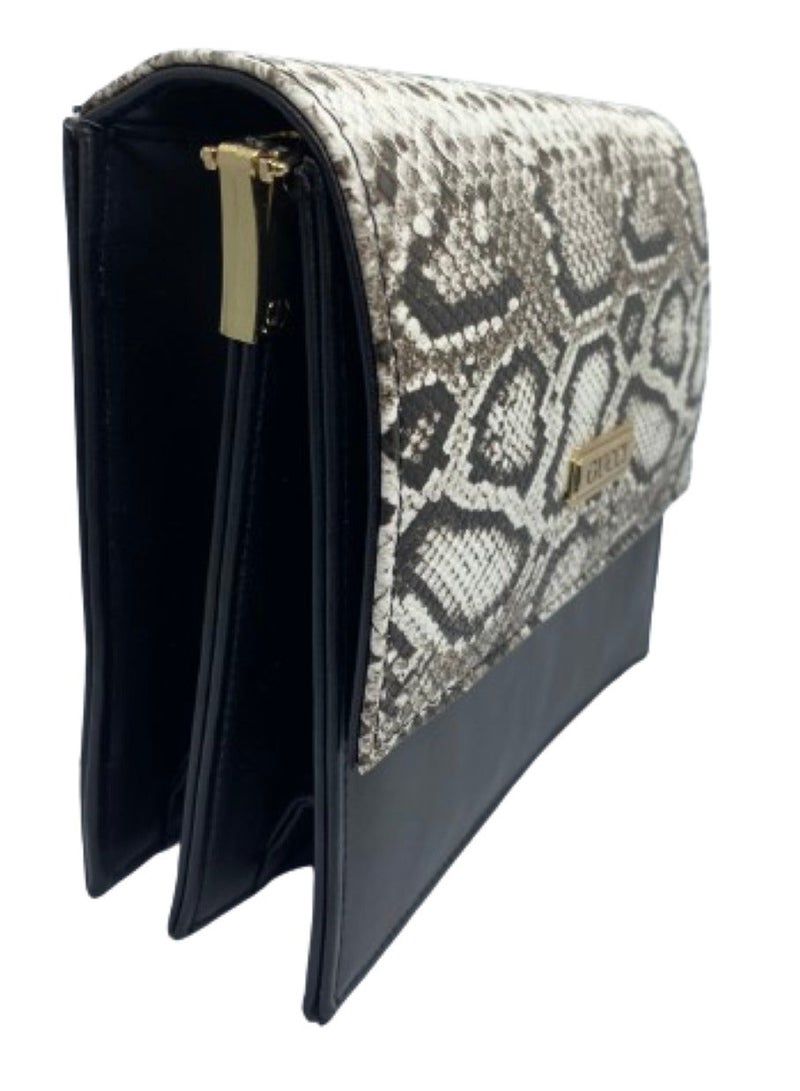 GUCCI Luxury women's leather bag black color with snakeskin engraving, premium quality - Image 3