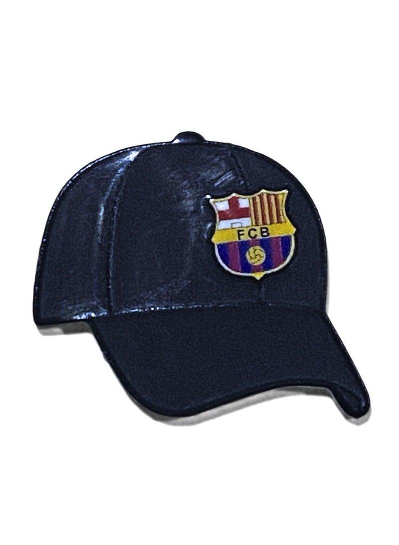 إس أف إم دبليو ملصق معدني - على شكل قبعة تحمل شعار نادي برشلونة