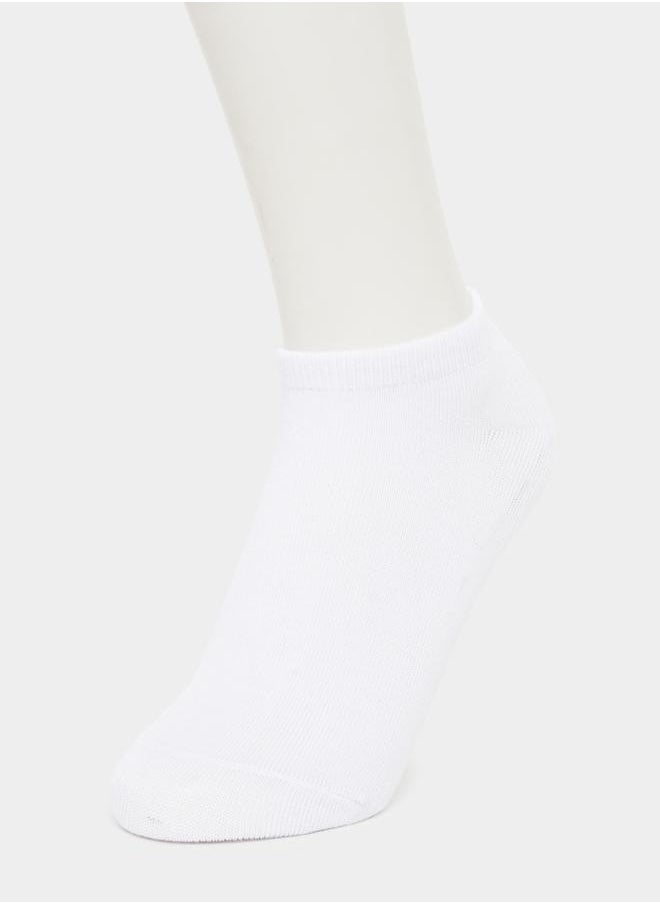 Styli Pack of 3 - Solid Socks  - Image 3
