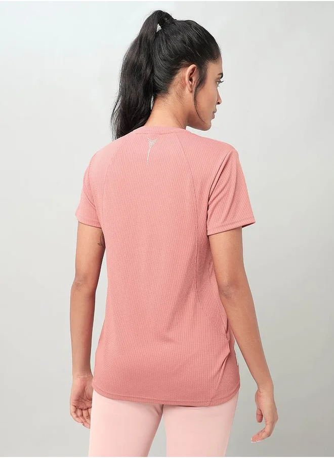 تكنوسبورت 2-Way Stretch Logo Detail Active Top by Styli