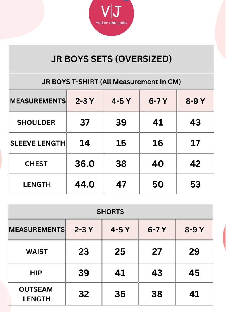 victor and jane Oversized - Boys' Jacquard 2-Piece Set - T-Shirt with Badge Detail and matching Shorts with Pockets,