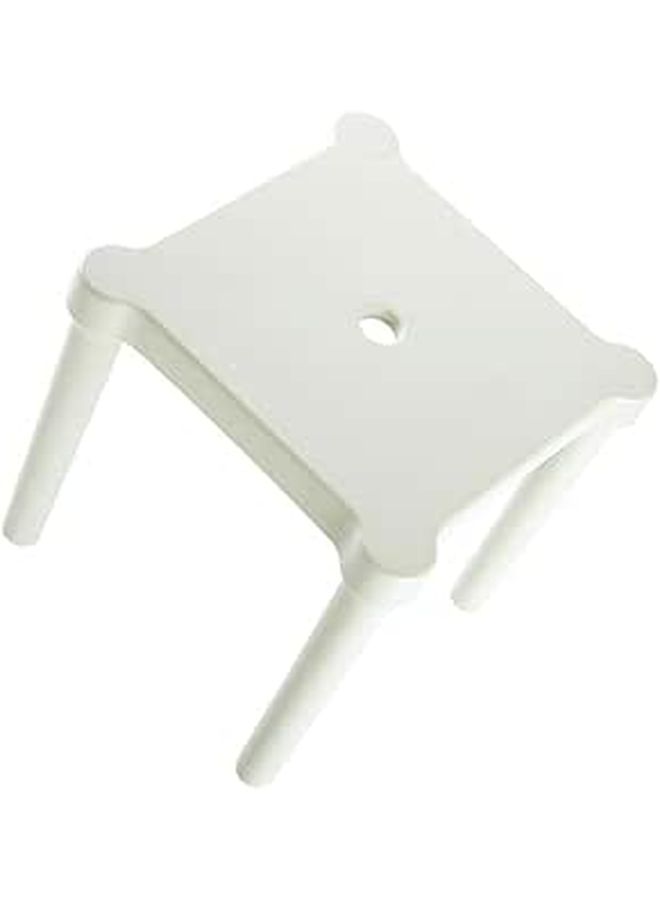 كرسي بلاستيك أبيض محمول قابل للفك سميك مضاد للانزلاق خفيف الوزن ومضغوط للاستخدام في المنزل والسفر للبالغين - Image 1