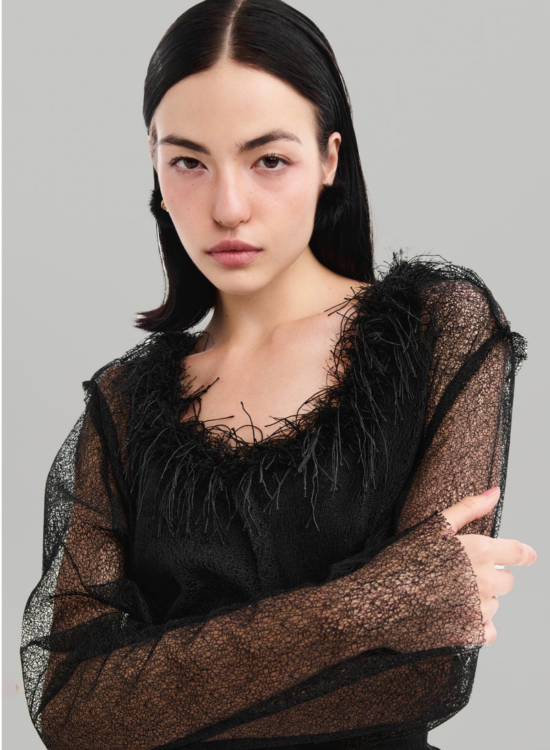 MUST HAVE • BLACK TASSEL MESH LONG SLEEVE TOP  - Image 4