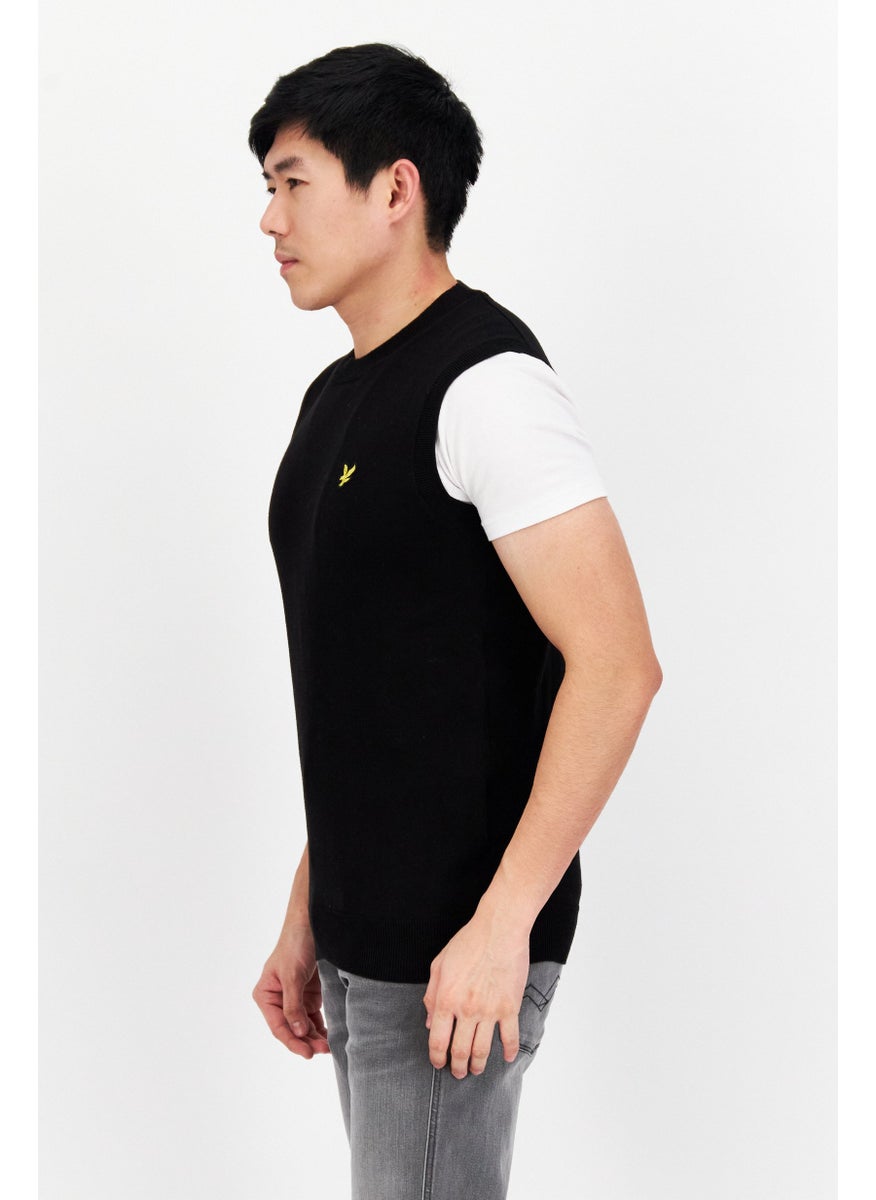 Lyle & Scott Men Sleeveless Brand Logo Sweater Vest, Black  - Image 3