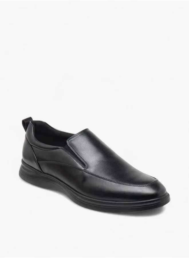 لو كونفورت Men's Textured Slip-On Loafers