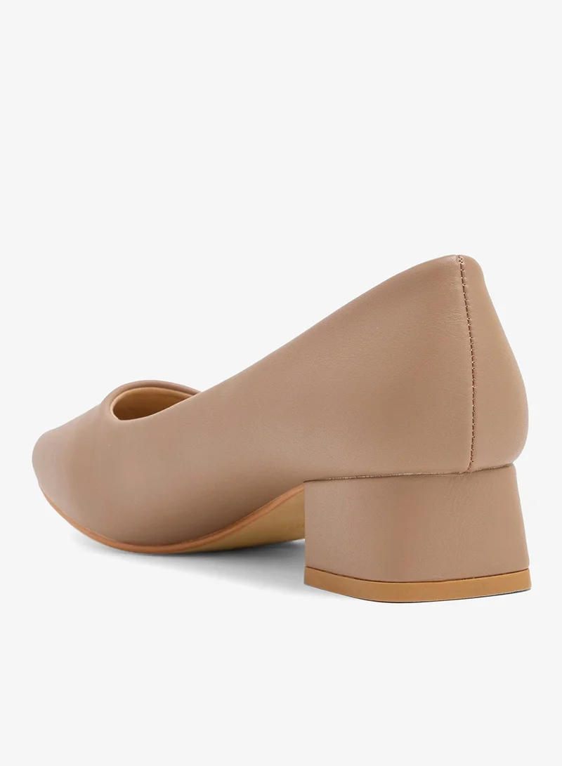 لوريان إستل ري