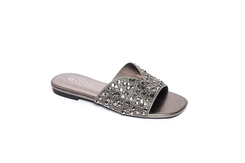 Cuple Girls embellished slide sandals