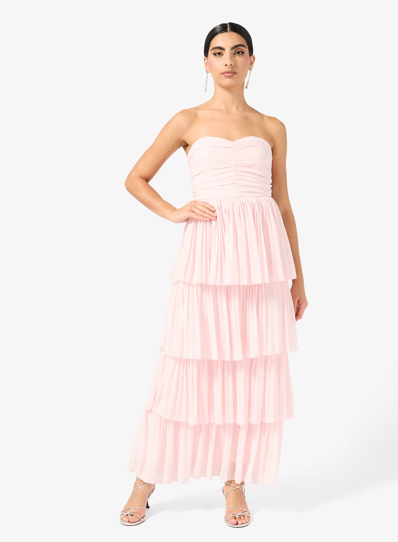 ايلا فستان بليسيه بدون حمالات بطبقات - Image 1