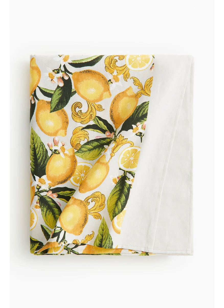 H&M Wipeable Tablecloth