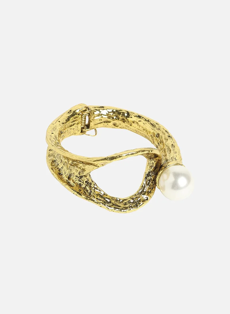 SOHI Dented Pearl Statement Artificial Bracelet Jewellery