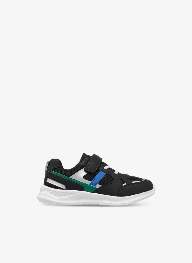JUNIORS Boys Panelled Sneakers with Hook and Loop Closure